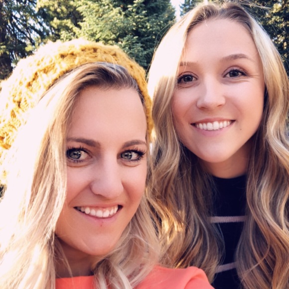 Meet your Posher, Megan - Picture 3 of 3